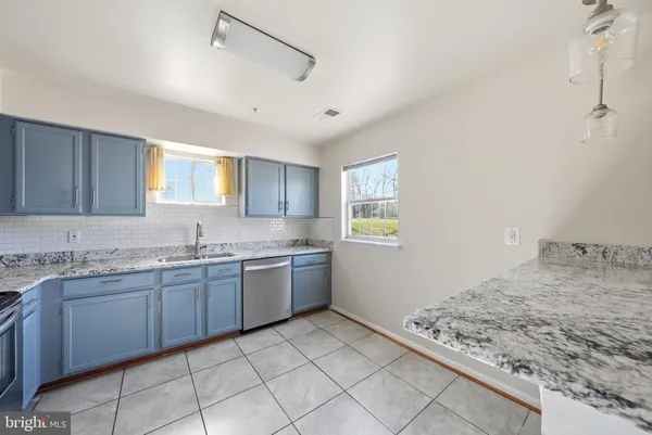 $295,000 | 1003 Spring Valley Court, Fort Washington, MD 20744