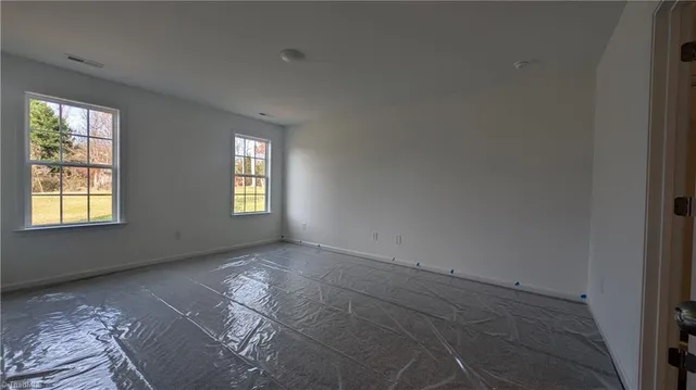 $295,990 | 2612 Stone Gdn Drive, Walkertown, NC 27051