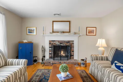 $985,000 | 33 Jeanette Road, Chatham, MA 02633