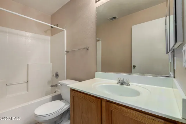 $1,800 | 13861 West Elm Street, Surprise, AZ 85374