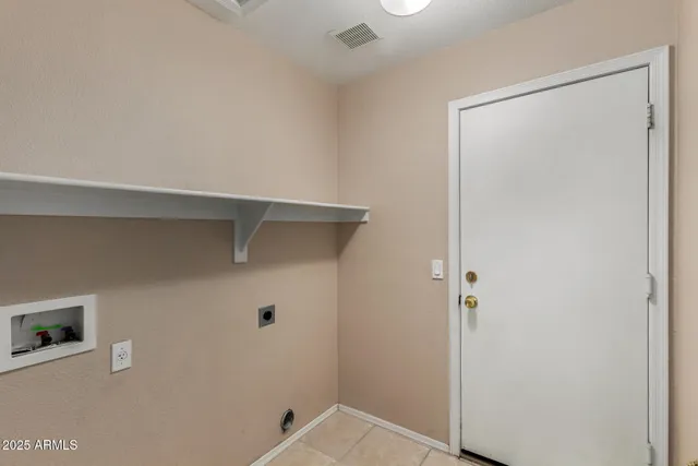 $1,800 | 13861 West Elm Street, Surprise, AZ 85374