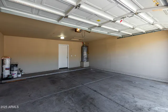 $1,800 | 13861 West Elm Street, Surprise, AZ 85374