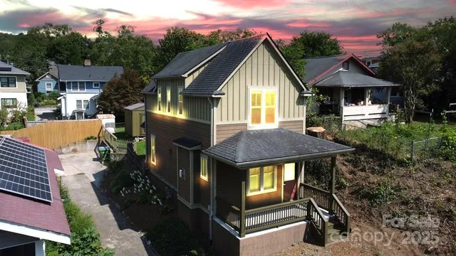 $499,000 | 26 Mt Clare Avenue, Asheville, NC 28801