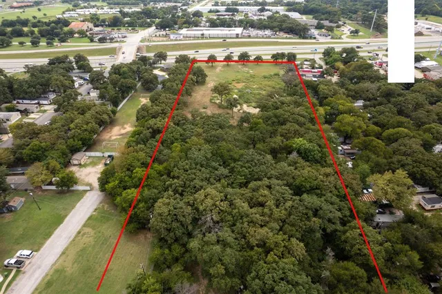 $750,000 | 2410 North Highway 175, Seagoville, TX 75159