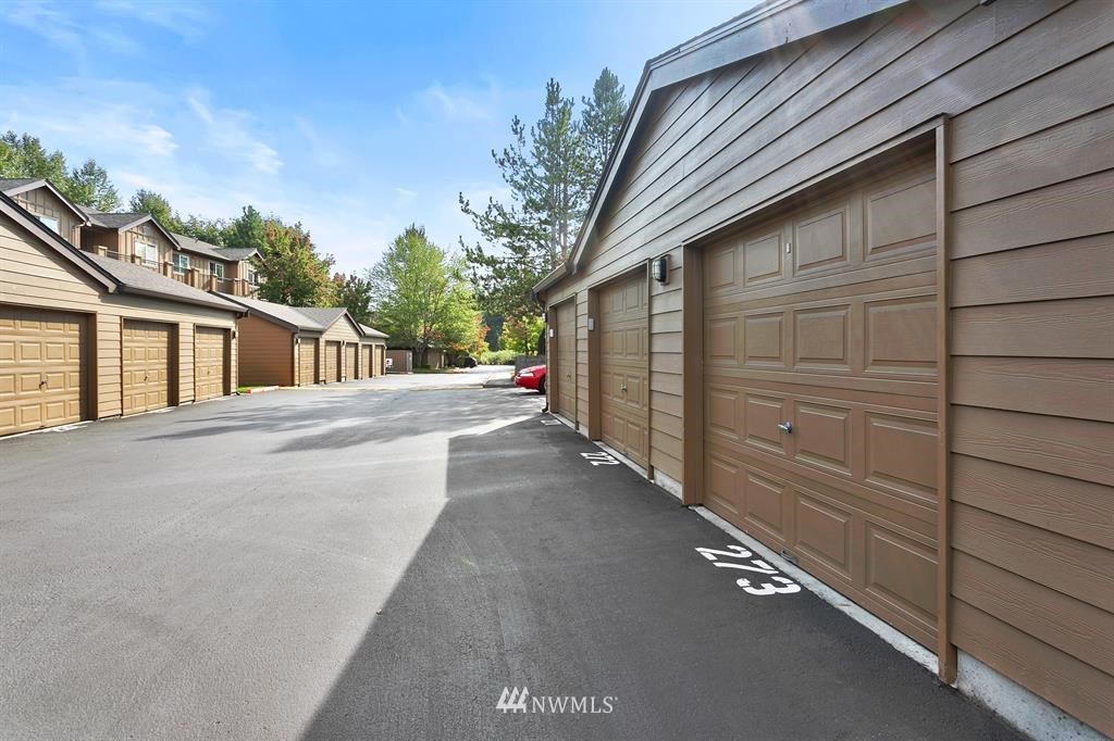 18930 Bothell Everett Highway, Unit J106 Bothell, WA 98012 - Photo 18 of 25