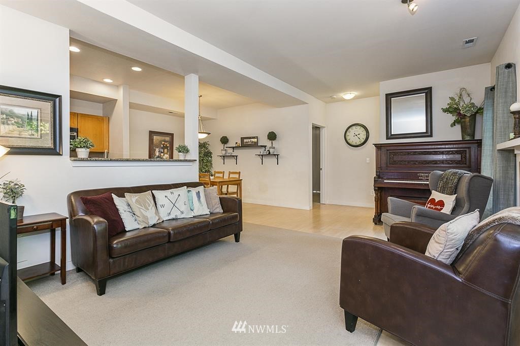 18930 Bothell Everett Highway, Unit J106 Bothell, WA 98012 - Photo 5 of 25