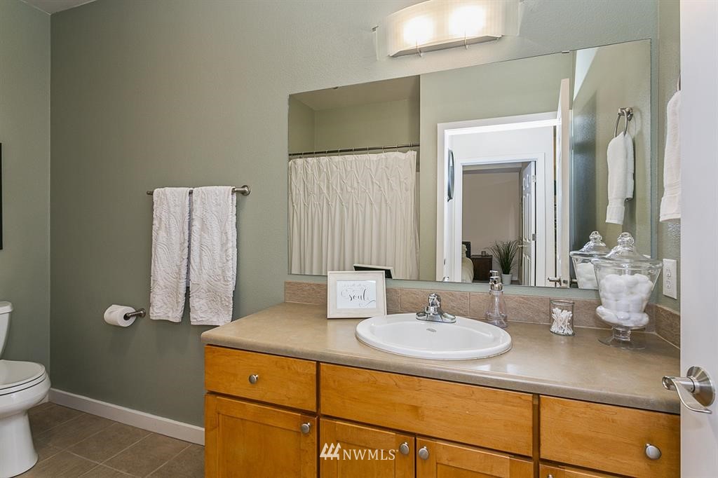 18930 Bothell Everett Highway, Unit J106 Bothell, WA 98012 - Photo 9 of 25