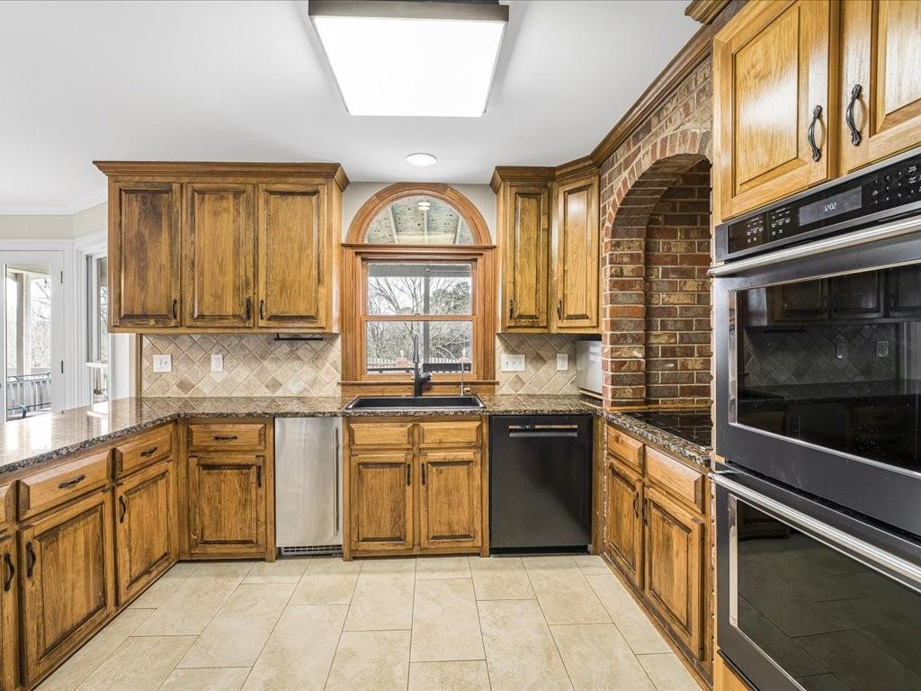 652 McCready Drive Dallas, GA 30157 - Photo 10 of 52