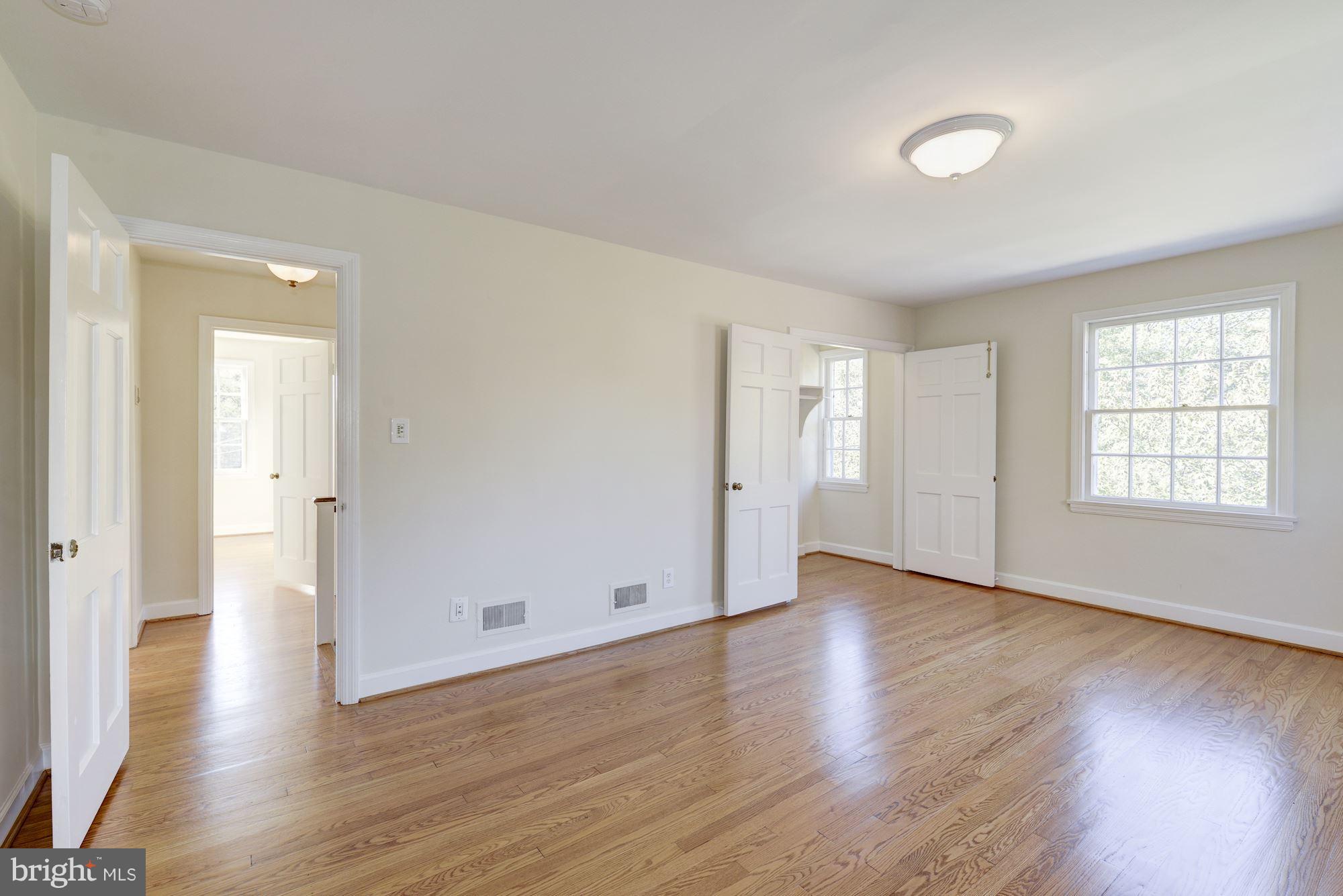 1536 Roxanna Road Northwest Washington, DC 20012 - Photo 23 of 30 Bedroom (Master)