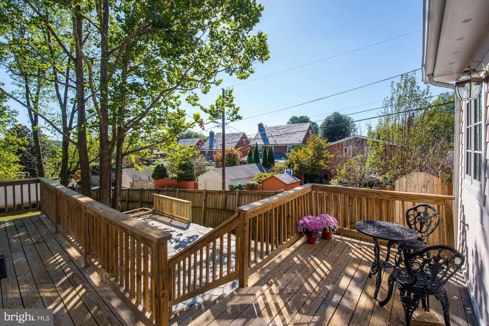 1536 Roxanna Road Northwest Washington, DC 20012 - Photo 6 of 30 Deck
