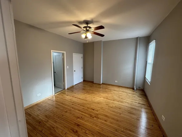 $1,600 | 4330 South Doctor Martin Luther King Junior Drive, Unit 3, Chicago, IL 60653
