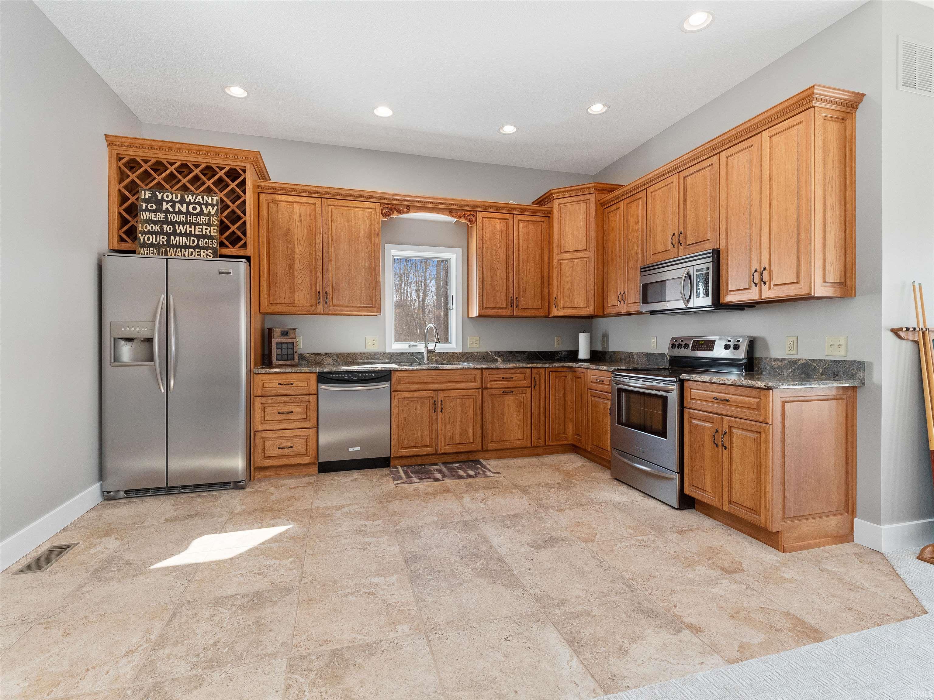 16702 Tonkel Road Leo, IN 46765 - Photo 24 of 36