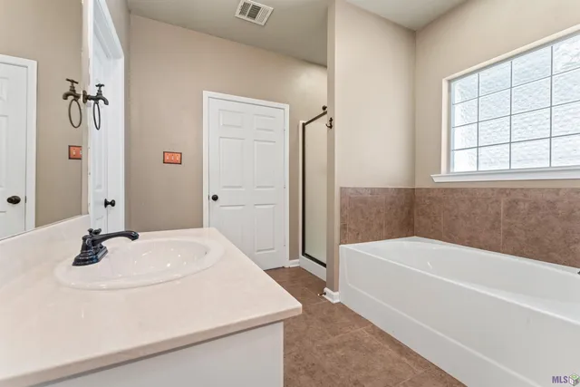 $245,000 | 3731 Plantation Ridge Drive, Addis, LA 70710