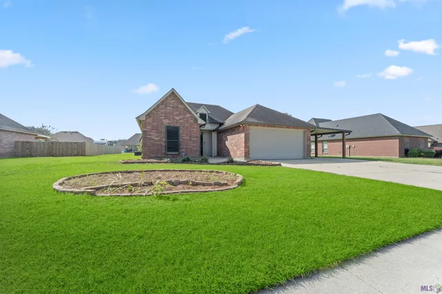 $245,000 | 3731 Plantation Ridge Drive, Addis, LA 70710