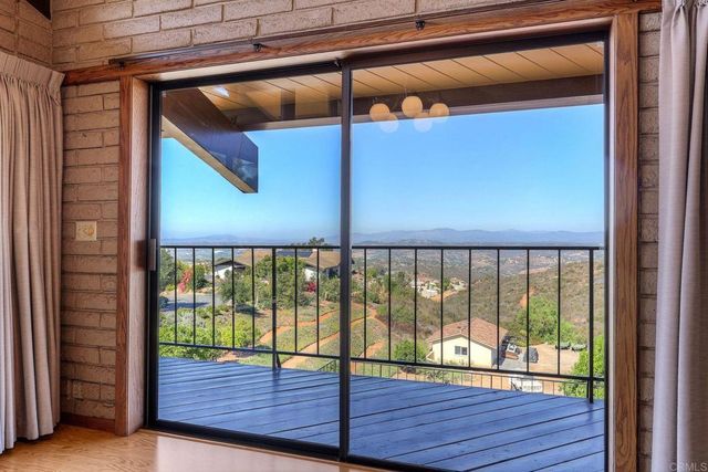$1,450,000 | 2335 Mirador, Vista, CA 92084