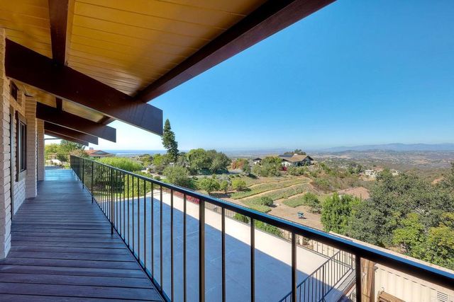 $1,450,000 | 2335 Mirador, Vista, CA 92084