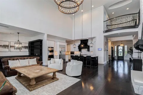 $1,299,000 | 4926 Beekman Drive, Missouri City, TX 77459
