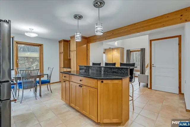 $920,000 | 3 Adelina Court, Cedar Grove, NJ 07009