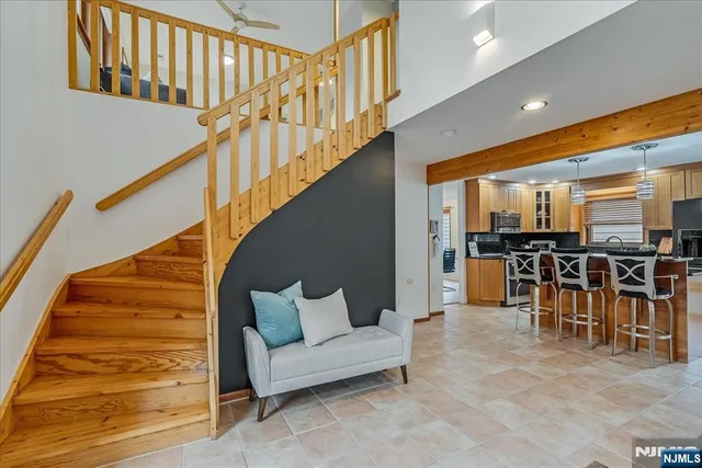 $920,000 | 3 Adelina Court, Cedar Grove, NJ 07009