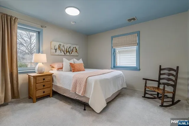 $920,000 | 3 Adelina Court, Cedar Grove, NJ 07009