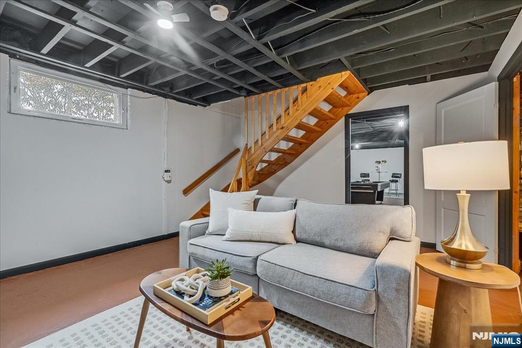 3 Adelina Court Cedar Grove, NJ 07009 - Photo 33 of 44