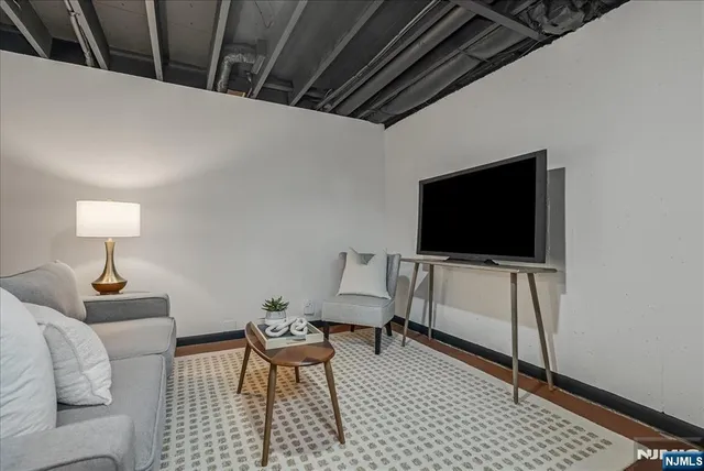 $920,000 | 3 Adelina Court, Cedar Grove, NJ 07009