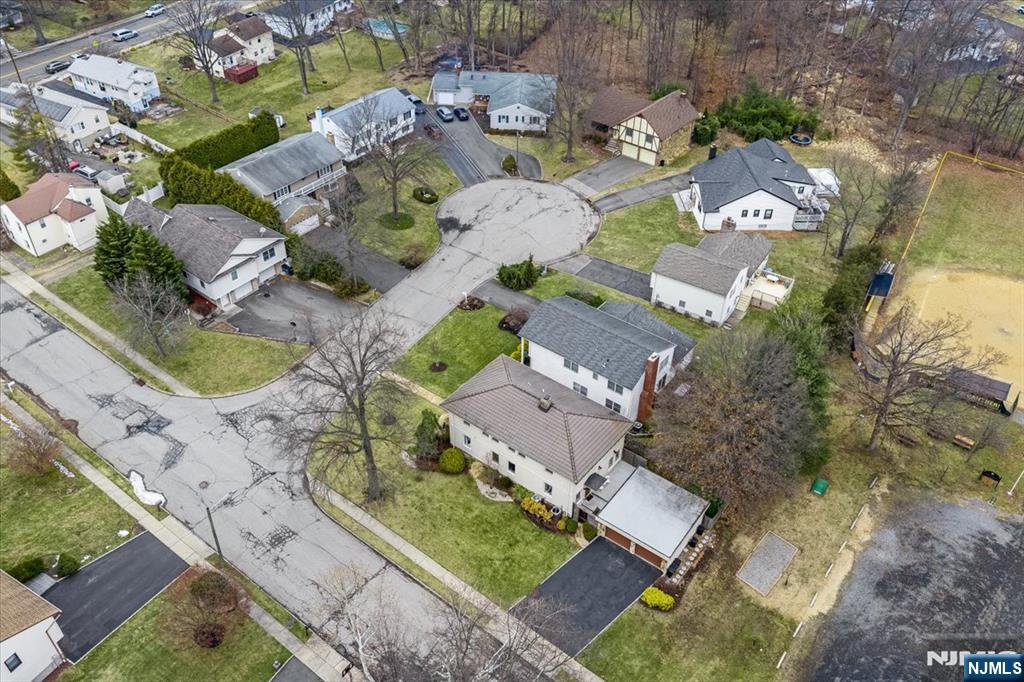 3 Adelina Court Cedar Grove, NJ 07009 - Photo 43 of 44