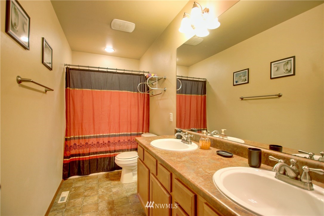 5220 Timber Ridge Drive Mount Vernon, WA 98273 - Photo 18 of 32 Gallery Image 18