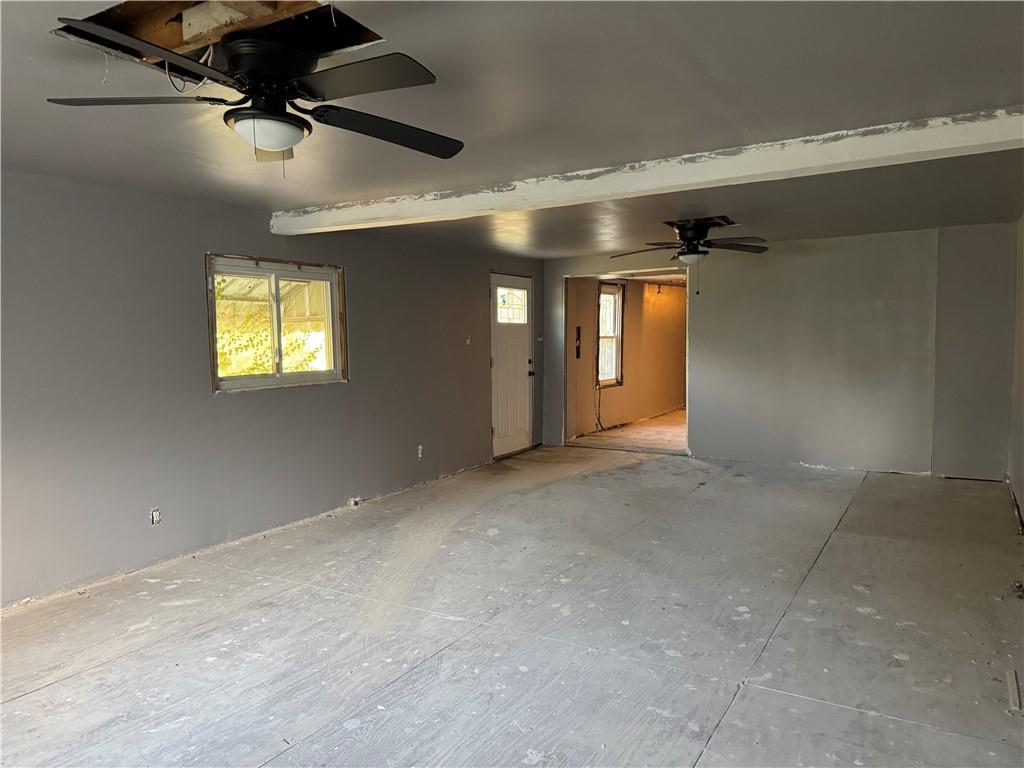 809 Middle Street Braddock, PA 15104 - Photo 20 of 26 a view of a hallway with windows