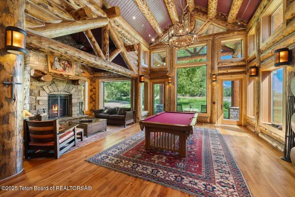 $16,450,000 | 3932 Linn Ranch Road, Wilson, WY 83014