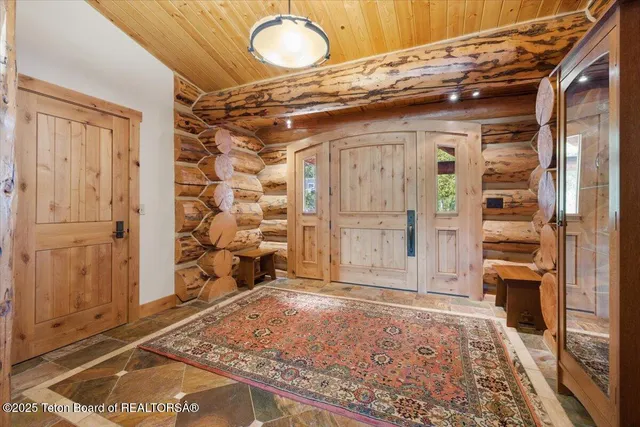 $16,450,000 | 3932 Linn Ranch Road, Wilson, WY 83014