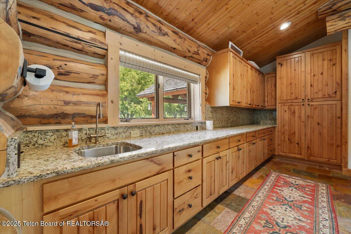 3932 Linn Ranch Road Wilson, WY 83014 - Photo 35 of 78 Pantry Area