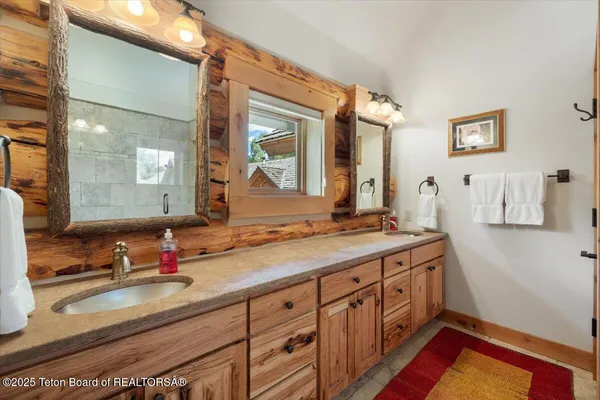 $16,450,000 | 3932 Linn Ranch Road, Wilson, WY 83014