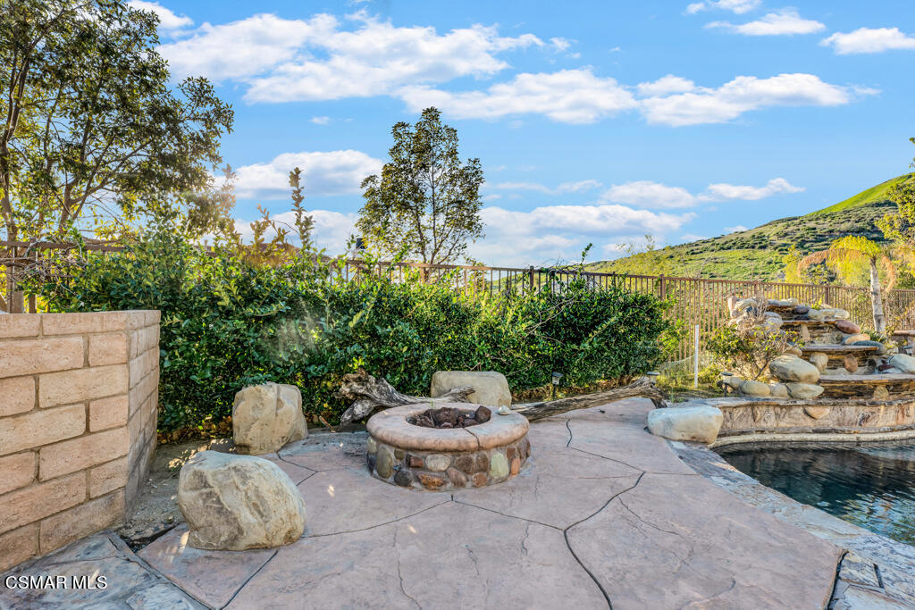 3797 Red Hawk Court Simi Valley, CA 93063 - Photo 46 of 52 3797 Red Hawk Court - HsHProd-46