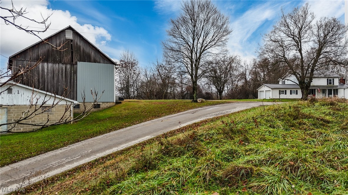 435 Croston Road Stockport, OH 43787 - Photo 2 of 48
