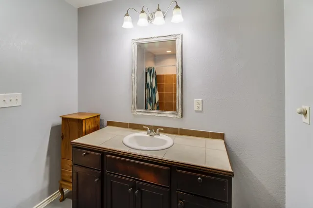 $294,800 | 6257 River Oaks Drive, Kingsland, TX 78639