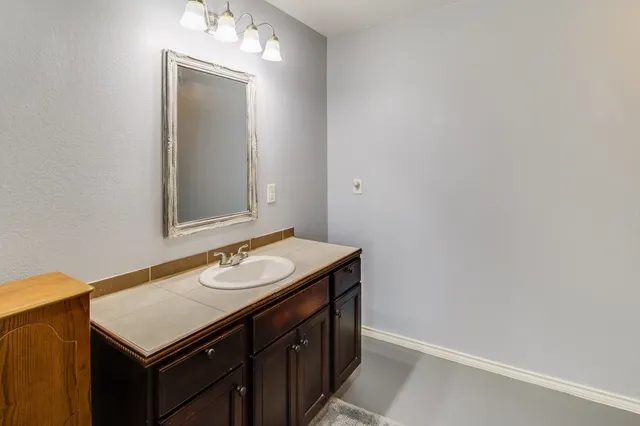 $294,800 | 6257 River Oaks Drive, Kingsland, TX 78639