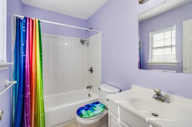 $294,800 | 6257 River Oaks Drive, Kingsland, TX 78639