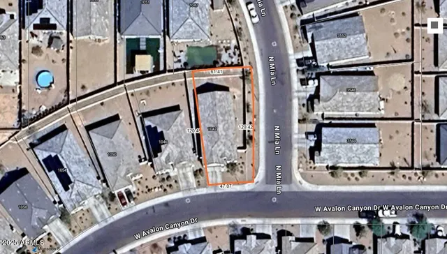 a view of backyard of house