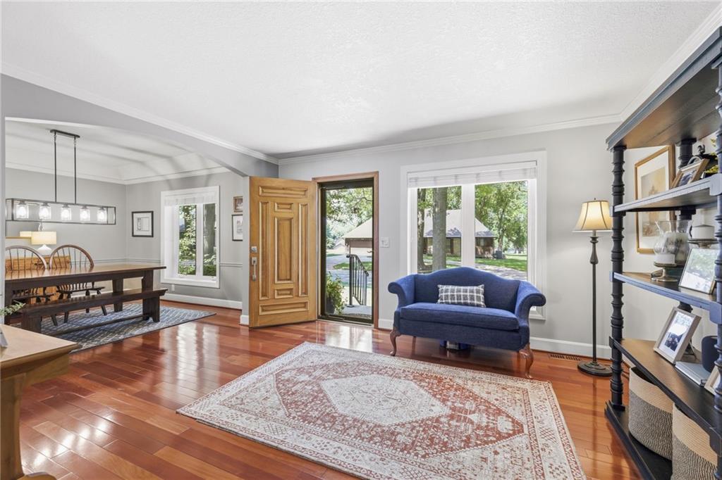 12625 Overbrook Road Leawood, KS 66209 - Photo 8 of 55 Gallery Image 8