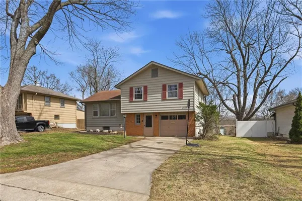 $195,000 | 3527 South Adams Avenue, Independence, MO 64055
