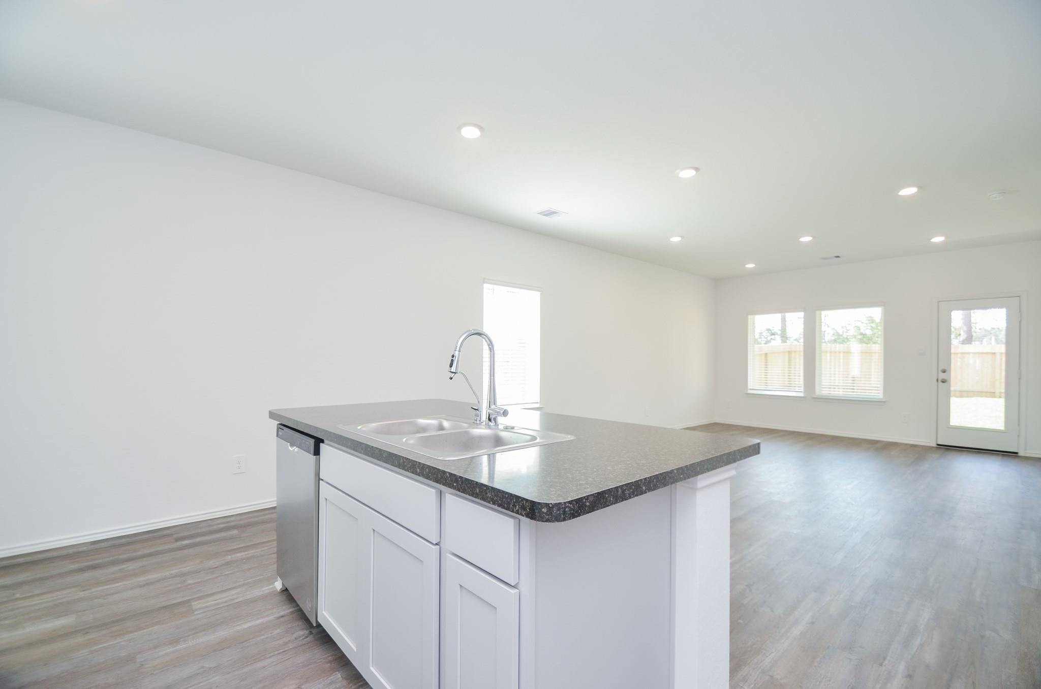 5778 Shannon Valley Drive Spring, TX 77373 - Photo 15 of 32