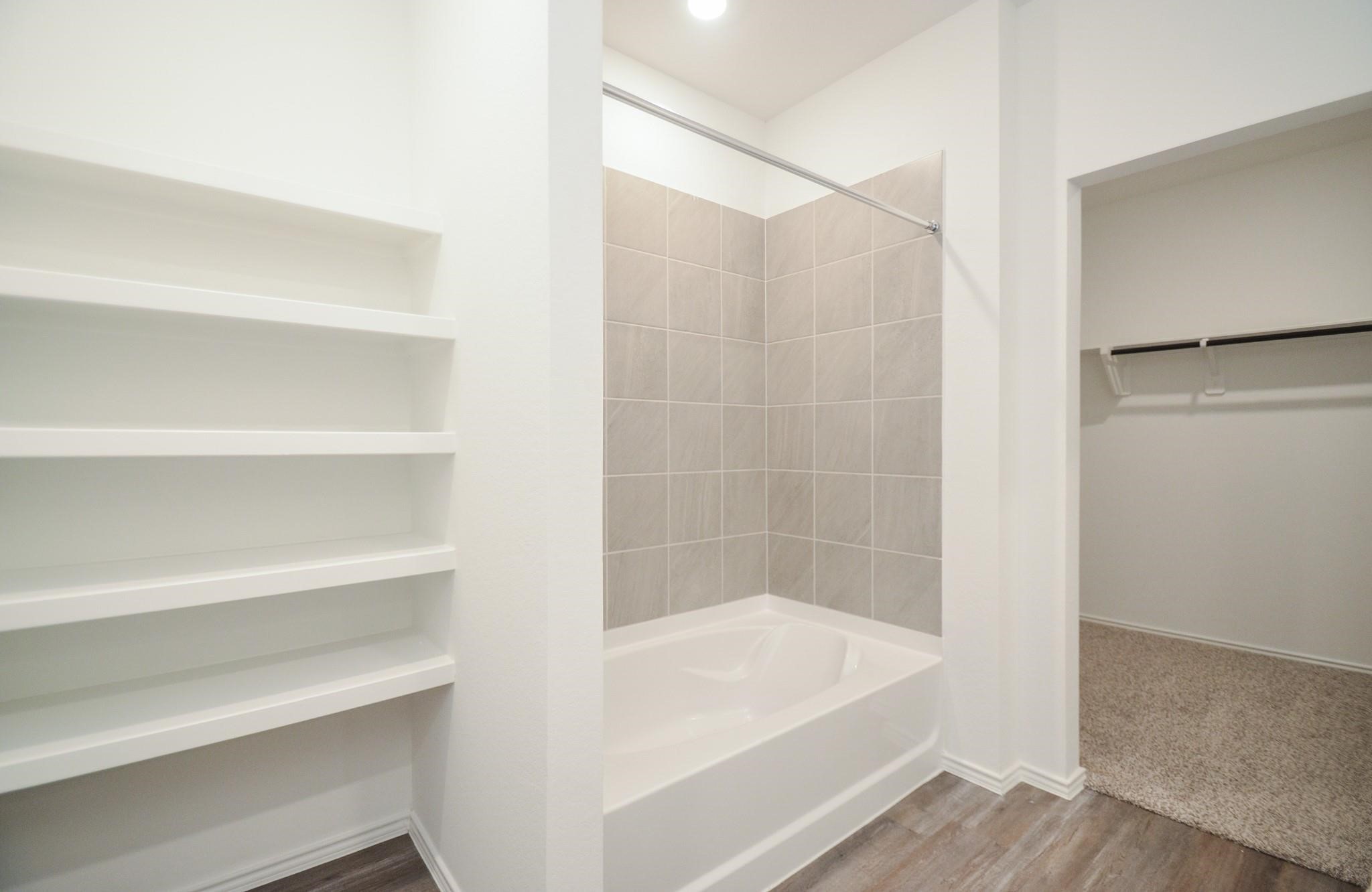 5778 Shannon Valley Drive Spring, TX 77373 - Photo 19 of 32
