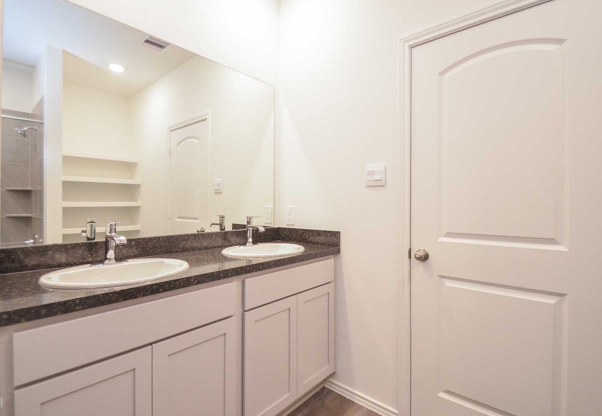 5778 Shannon Valley Drive Spring, TX 77373 - Photo 20 of 32