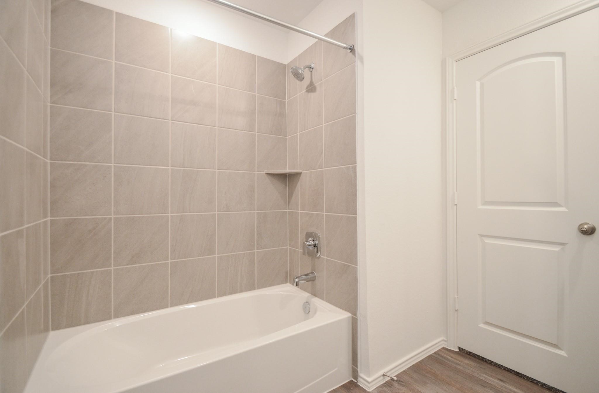 5778 Shannon Valley Drive Spring, TX 77373 - Photo 25 of 32