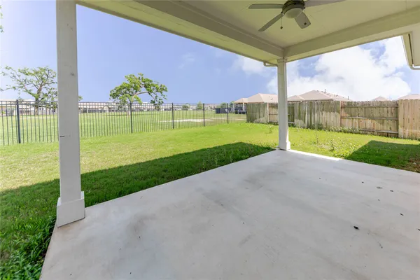 $2,600 | 111 Samuel Blair Pass, Bastrop, TX 78602