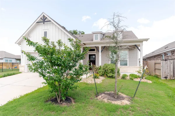 $2,600 | 111 Samuel Blair Pass, Bastrop, TX 78602