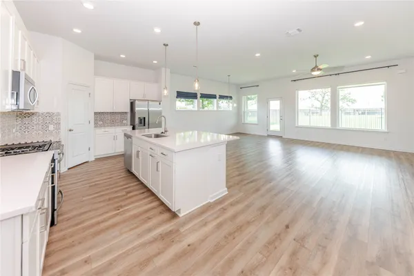$2,600 | 111 Samuel Blair Pass, Bastrop, TX 78602