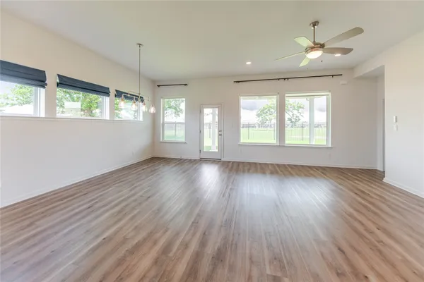 $2,600 | 111 Samuel Blair Pass, Bastrop, TX 78602