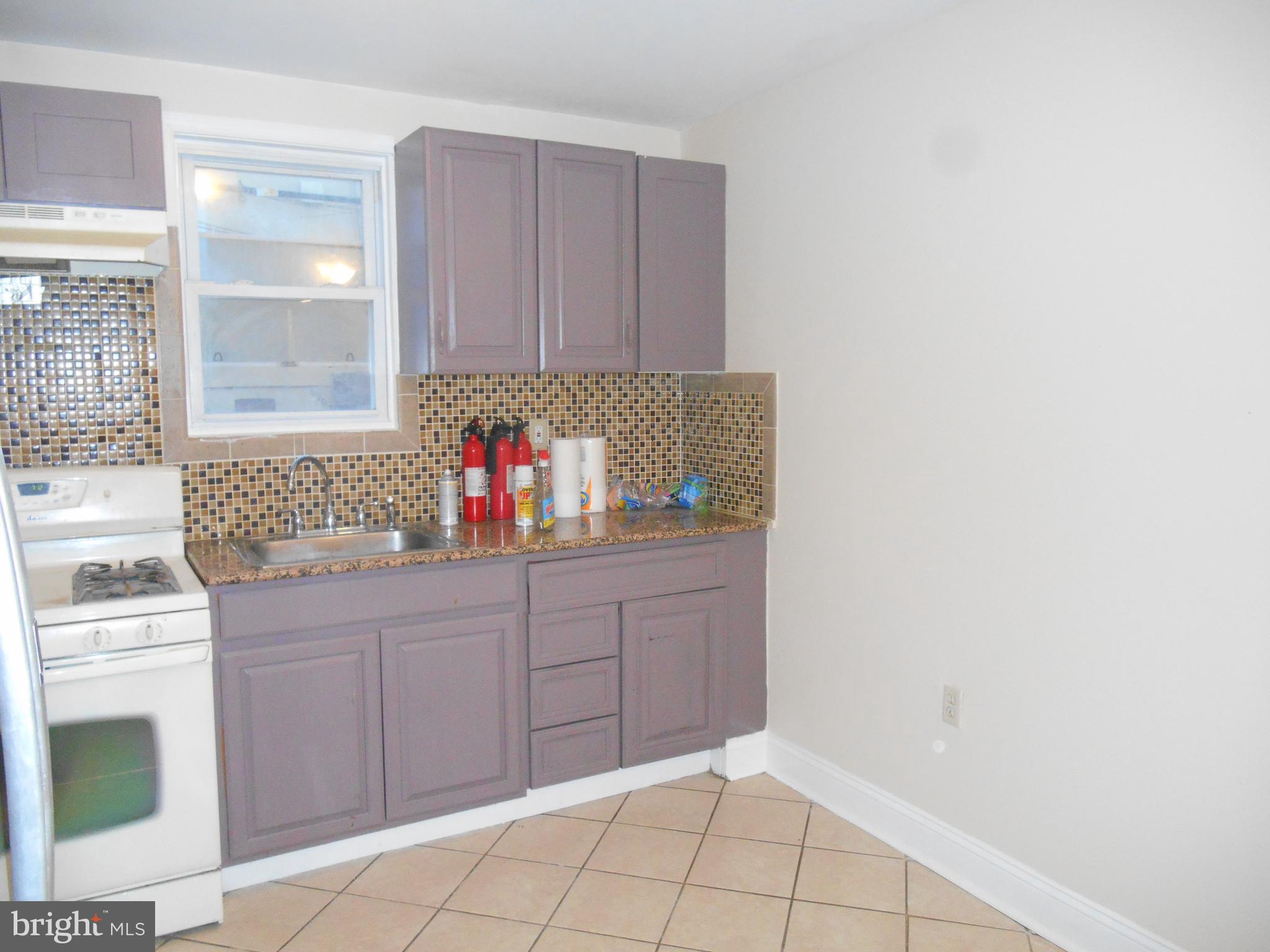 6908 Guilford Road Upper Darby, PA 19082 - Photo 16 of 45 Kitchen